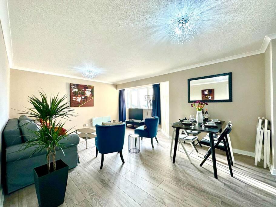 Fab Oxford City Centre Apartment Sleeps 6 With 외부 사진