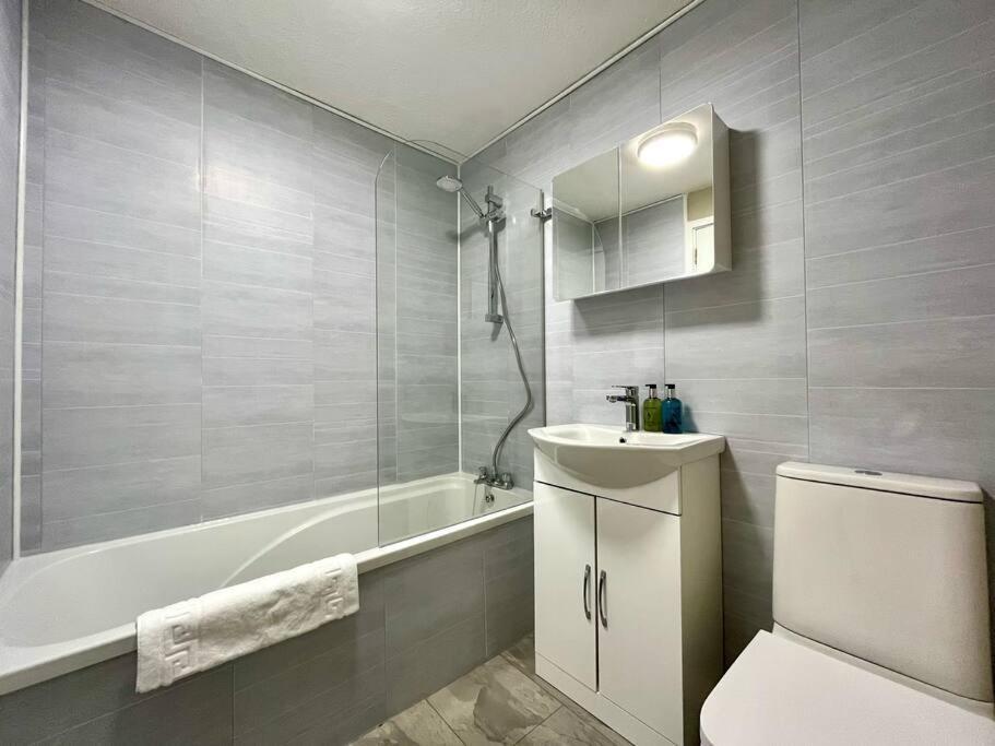 Fab Oxford City Centre Apartment Sleeps 6 With 외부 사진